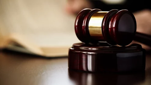 Gavel.jpg Thumbnail